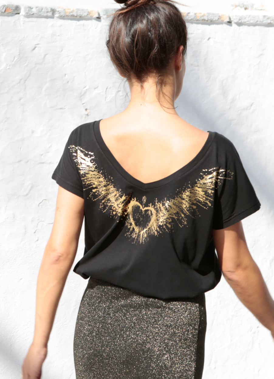 T-shirt col V à imprimé ailes NINE Tees
