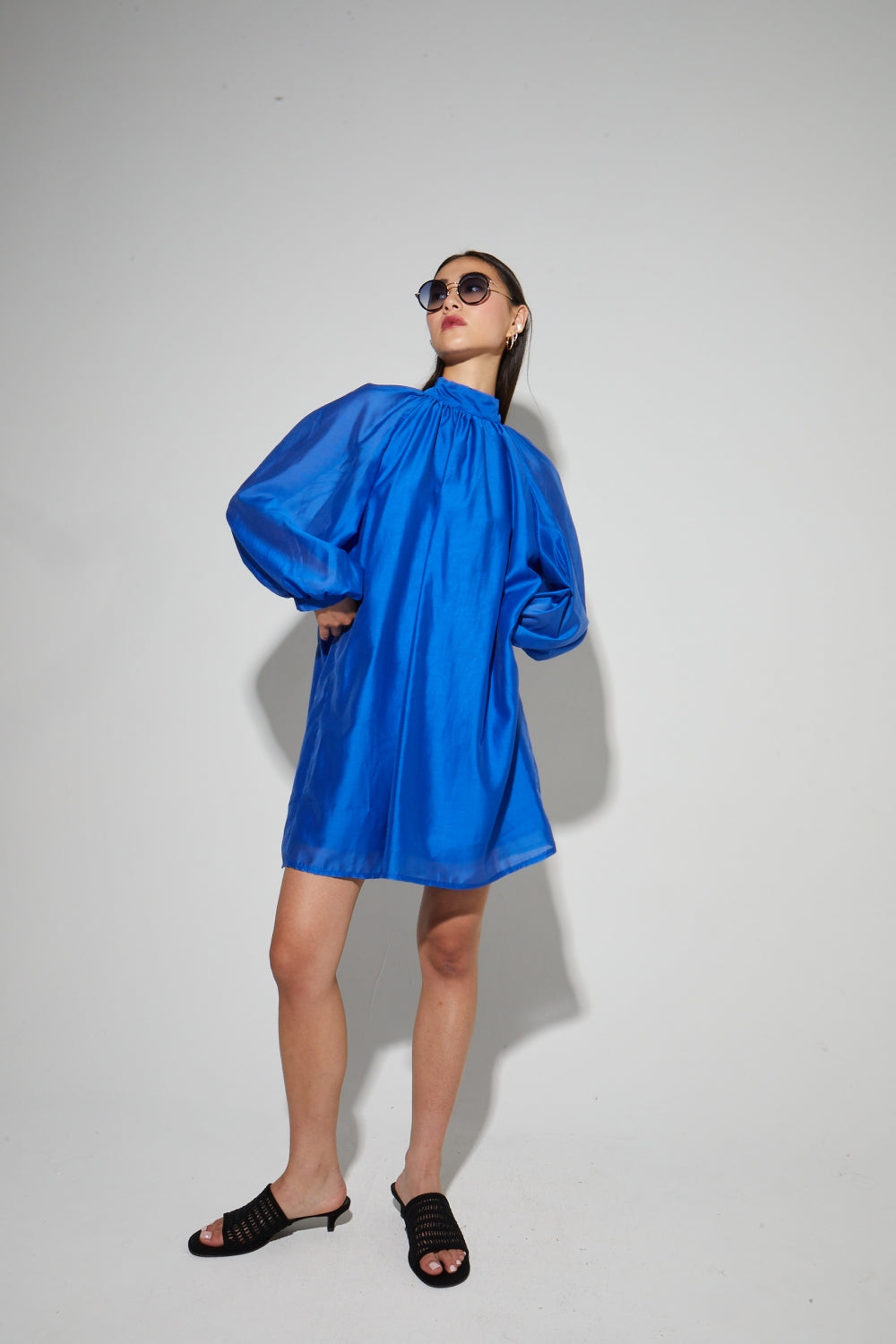 Robe courte manches longues "Ilona" chez Imprevu