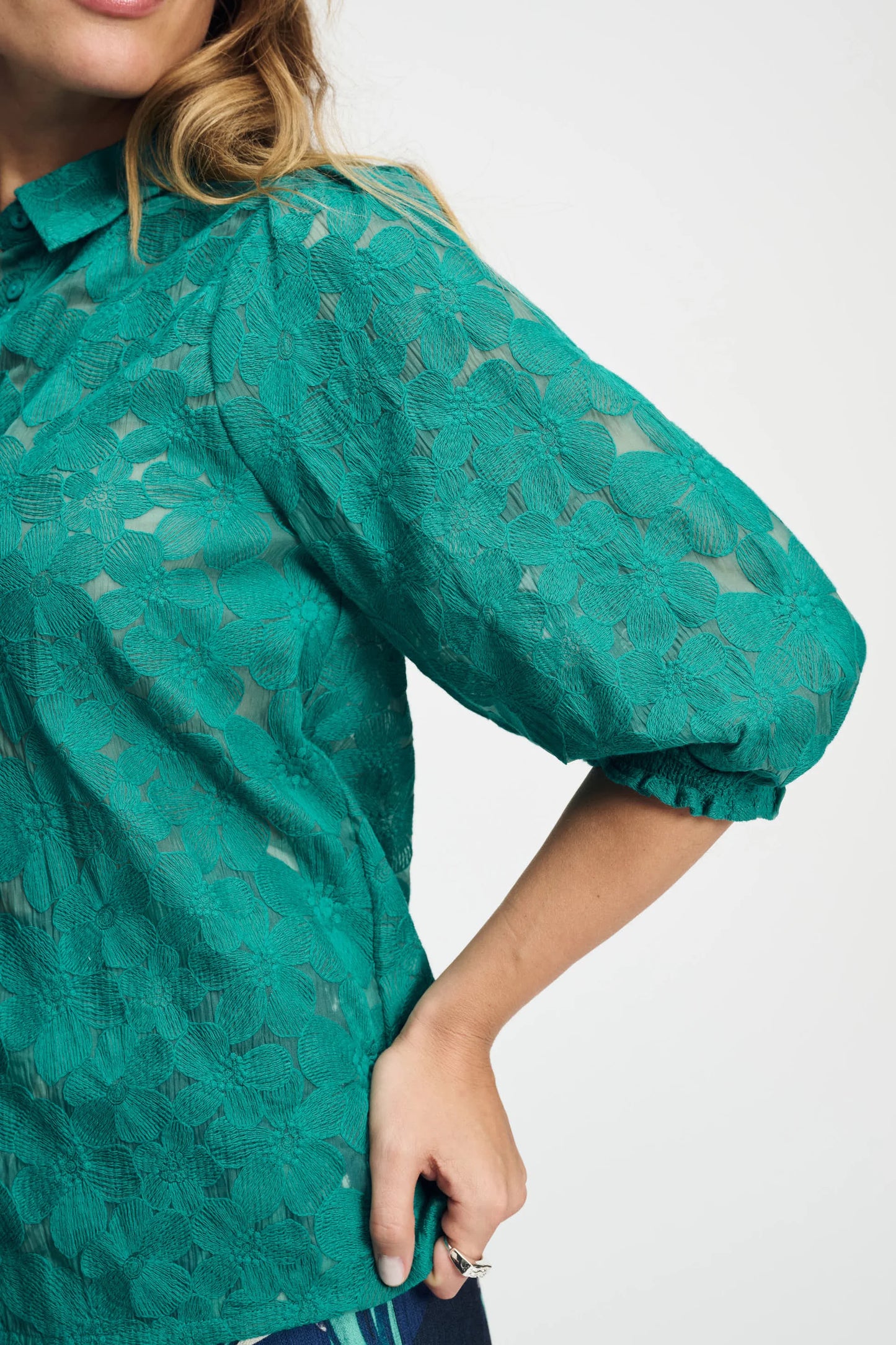 Chemise brodée semi-transparente POM Amsterdam