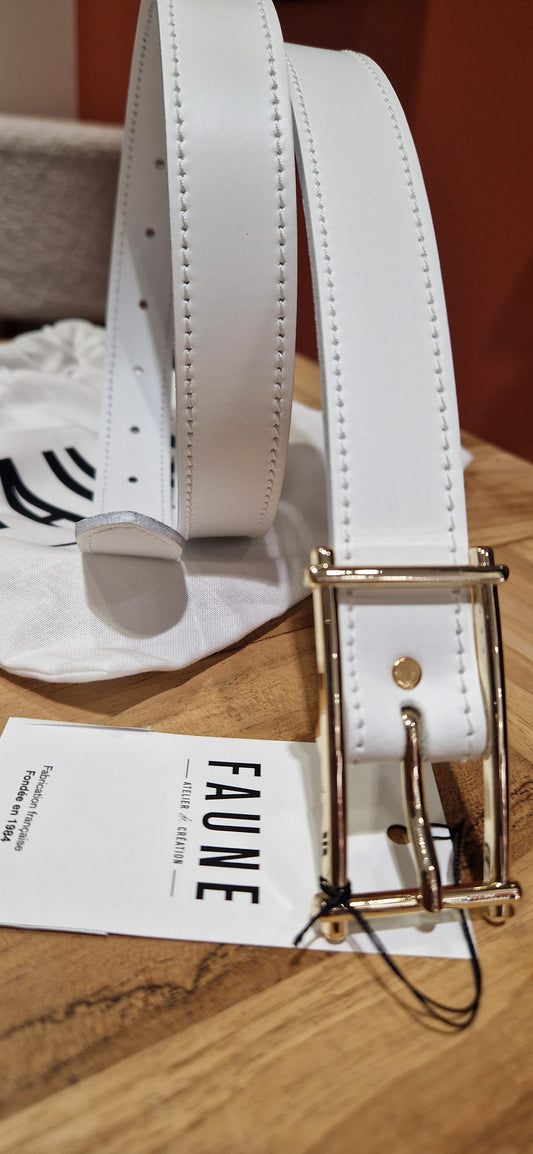 Ceinture blanche en cuir "Bianca" chez Faune