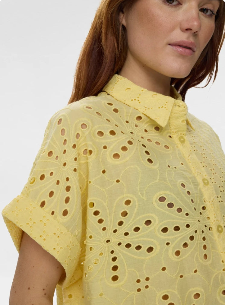 Chemise manches courtes "Palma" chez Nümph