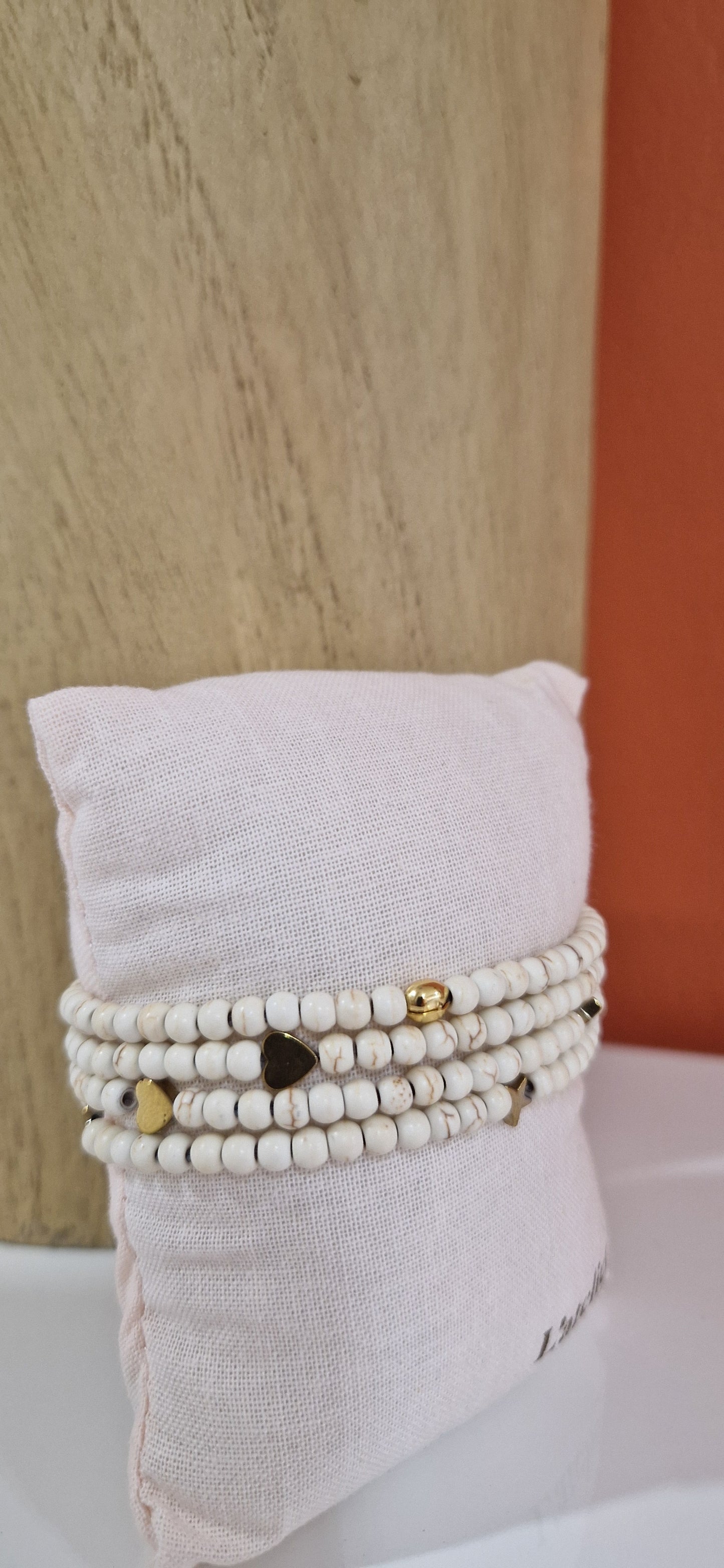 Collier ou bracelet "Zoé" Le Monde Est Stone