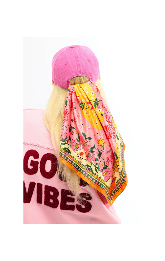 Foulard Medium "Bandidas" rose chez Wild