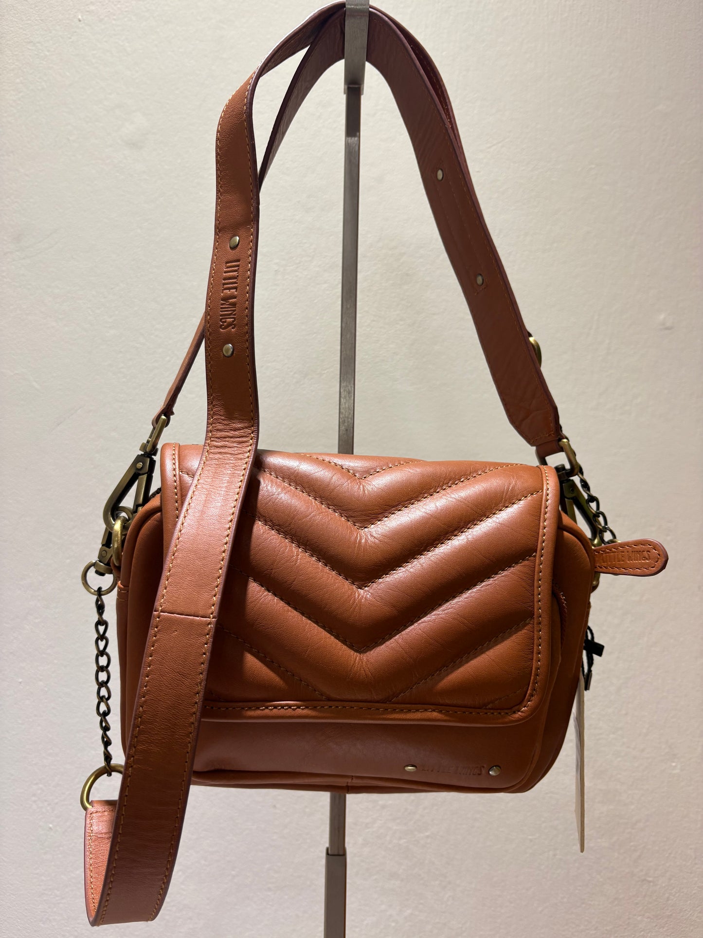 Sac bandoulière cuir "Aglaé" chez Little Wings