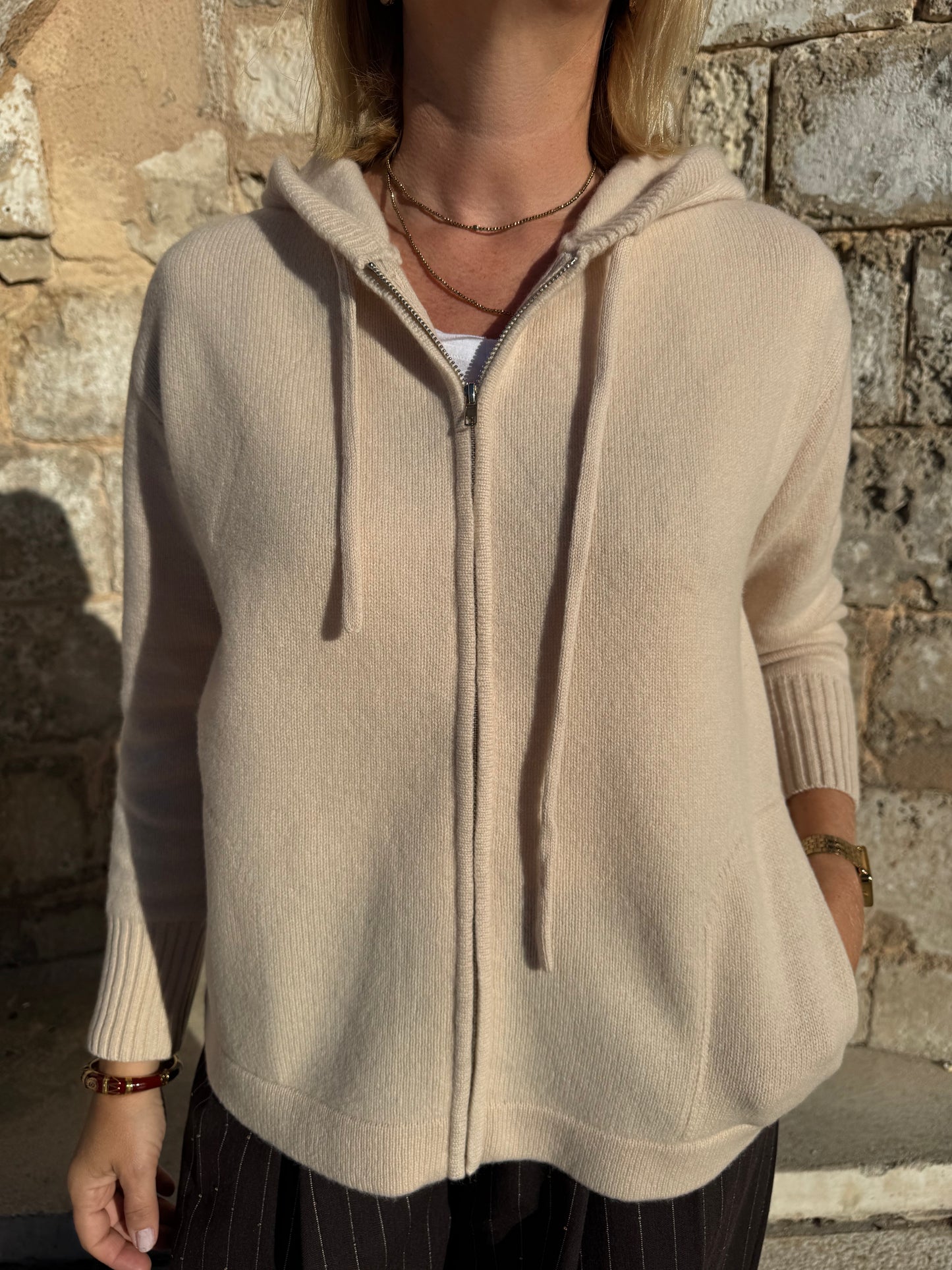 Gilet capuche "Erosion" chez Bella Jones