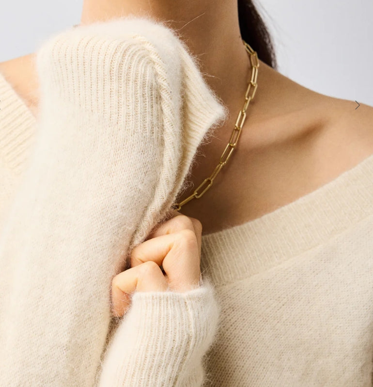 Pull col V Majestic Filatures