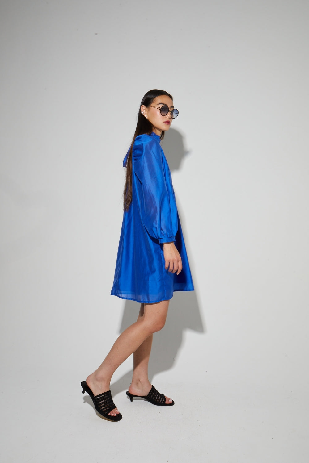 Robe courte manches longues "Ilona" chez Imprevu