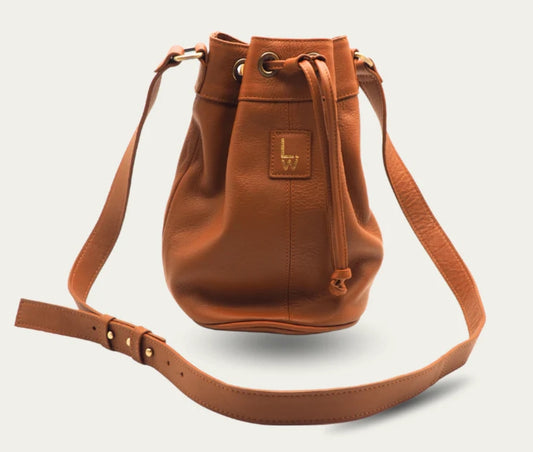 Sac seau cognac "Little Jimi" chez Little Wings