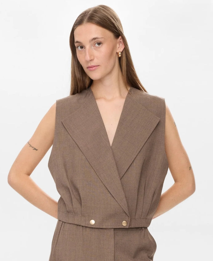 Veste sans manche "Shelly" Nümph