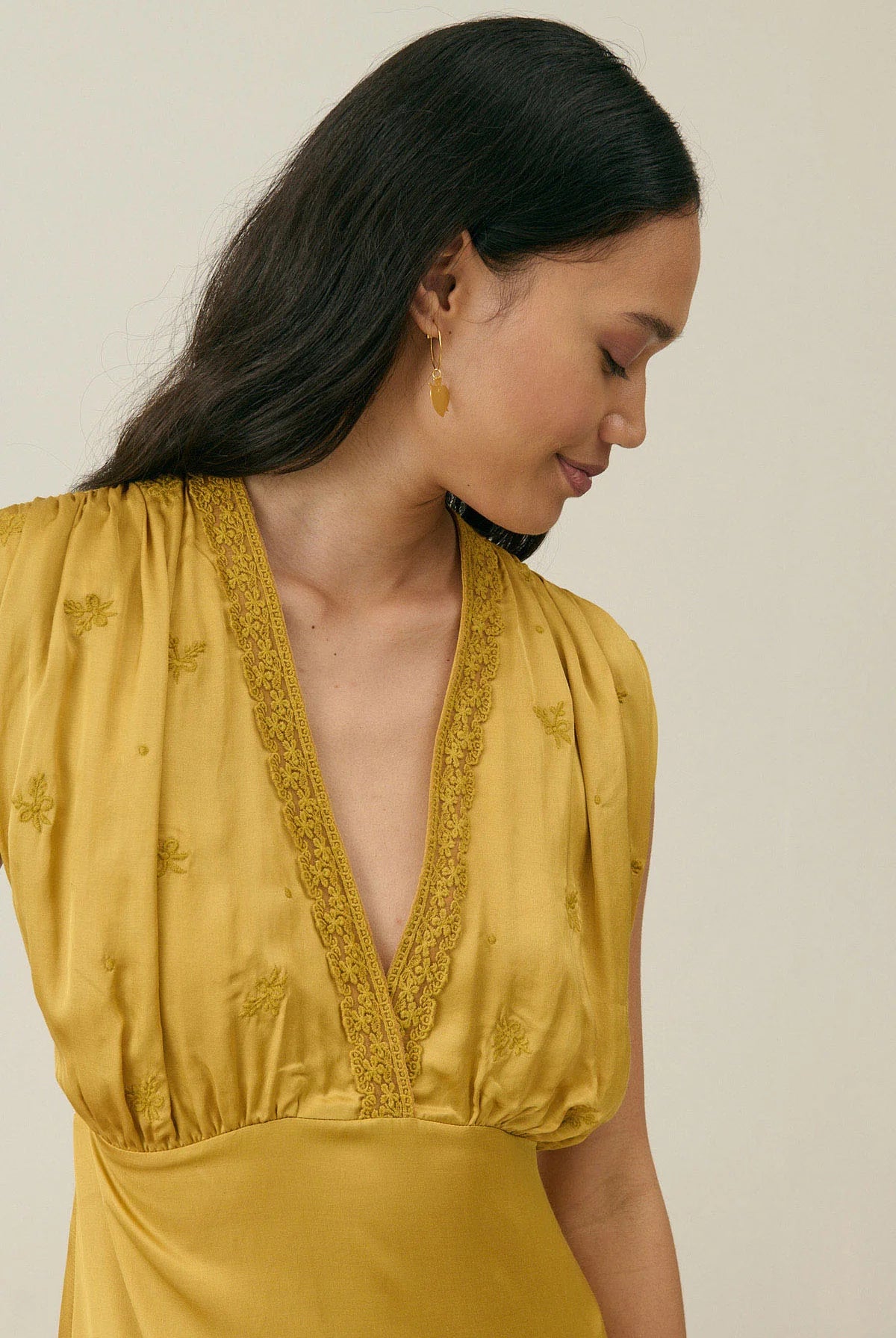 Robe longue satinée Louise Misha