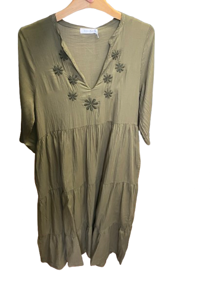 Robe Longue broderies fleurs Bella Jones